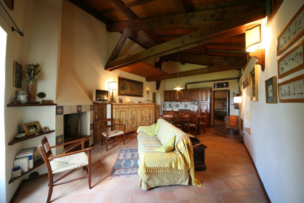Agriturismo Monte Valentino Pietralunga  Exterior photo