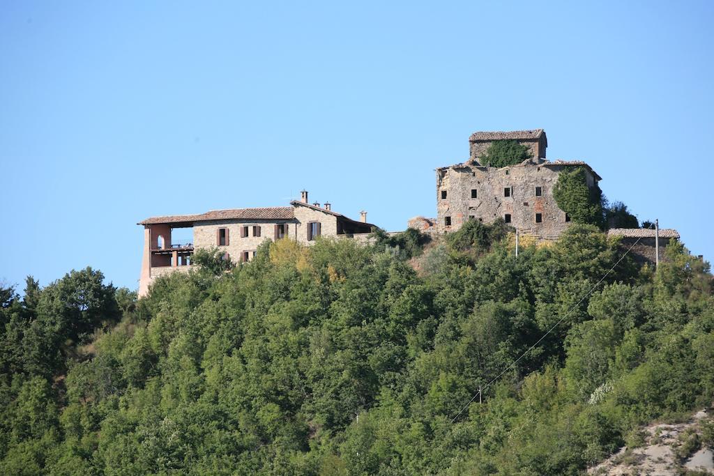 Agriturismo Monte Valentino Pietralunga  Exterior photo